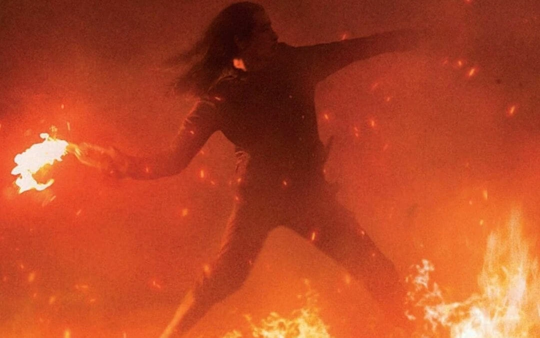 Critique du film Athena (2022) : l&rsquo;odeur de l&rsquo;essence